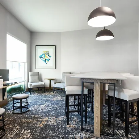 Hyatt Place Salt Lake City Downtown / The Gateway-2