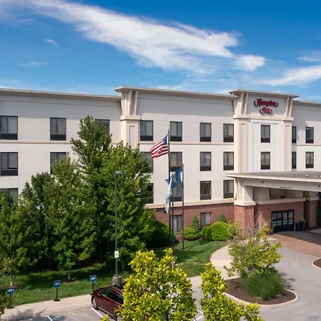Newly Renovated Hampton Inn Omaha West Lakeside-2