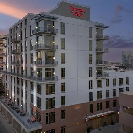 Hampton Inn And Suites Austin University Capitol-3