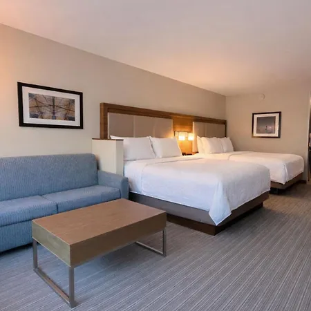 Holiday Inn Express & Suites Charlotte - Ballantyne By Ihg-3