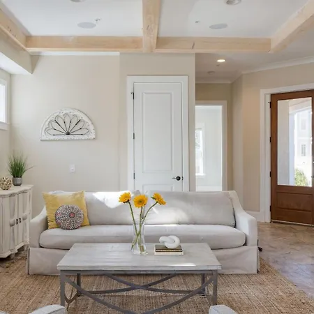 30 Bradley Circle By Avantstay-3
