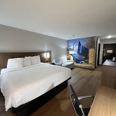 Clarion Pointe Addison - Dallas North-2
