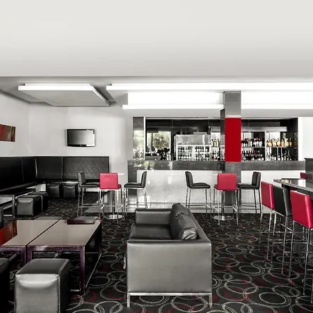 Mantra Melbourne Airport-2