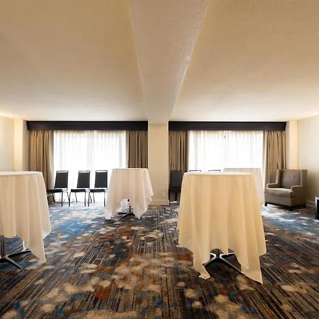 Doubletree By Hilton Hotel Houston Hobby Airport-3