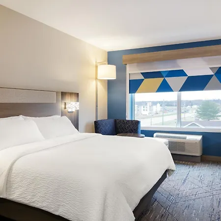 Holiday Inn Express & Suites Charlotte North By Ihg-3