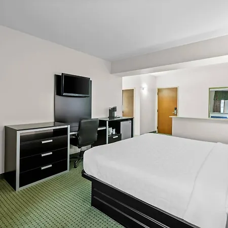 Clarion Inn Branson-3