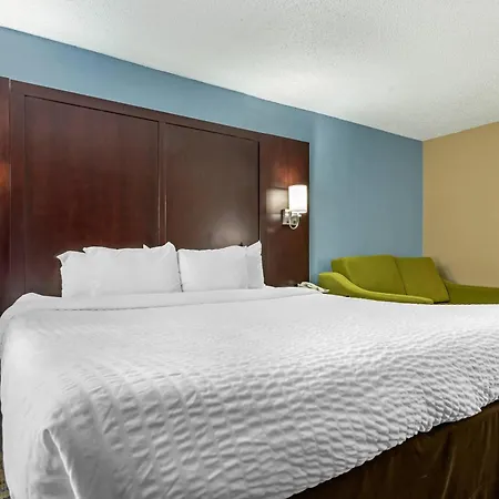 Clarion Hotel Conference Center Lexington North-3