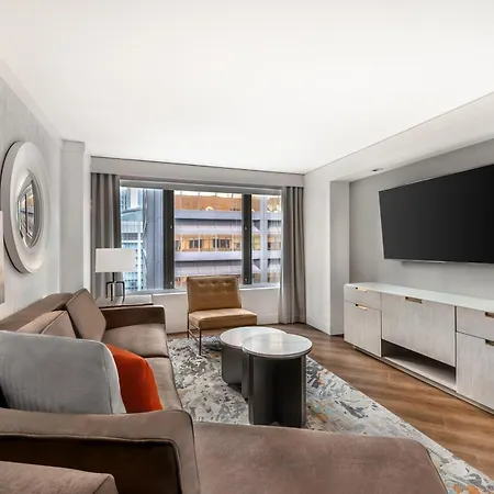Hilton Grand Vacations Club Chicago Magnificent Mile-2