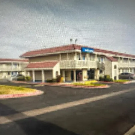 Motel 6 El Paso East-2