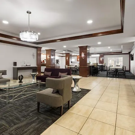 La Quinta By Wyndham Savannah Airport - Pooler-3