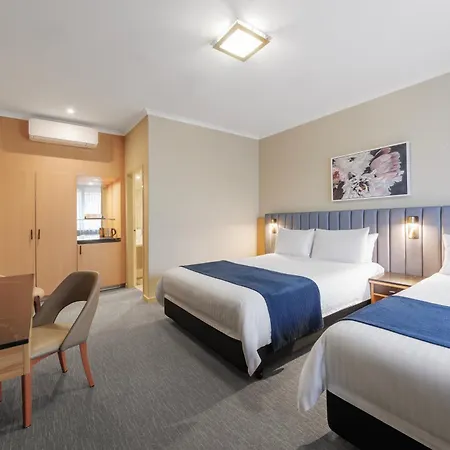 Best Western Plus Travel Inn-2