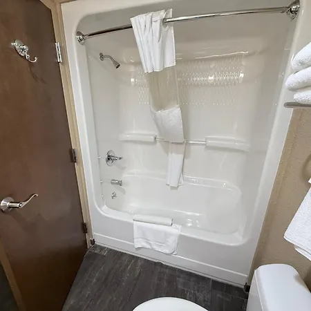 Grand Oaks Hotel-2