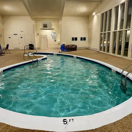 Days Inn By Wyndham - Cape Cod-2