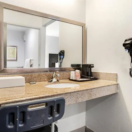 Country Inn & Suites By Radisson, Montgomery East I-85-2