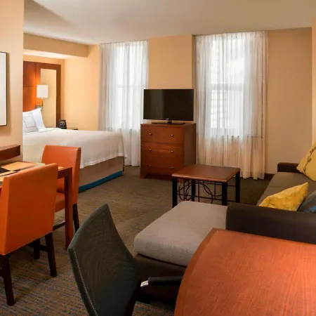 Residence Inn By Marriott Toronto Downtown / Entertainment District-3