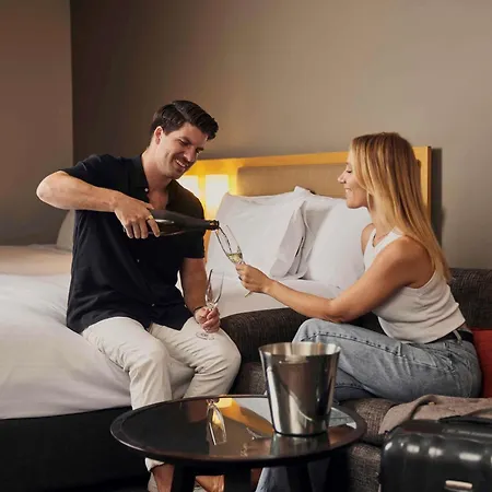 Novotel Sydney Darling Harbour-2