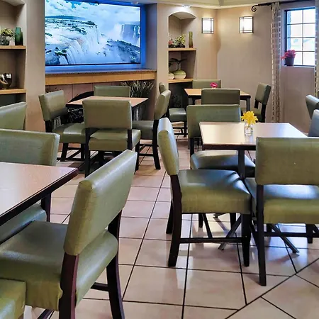 Travelodge By Wyndham Amarillo West Medical Center-2