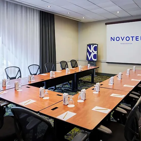 Novotel Toronto North York-2
