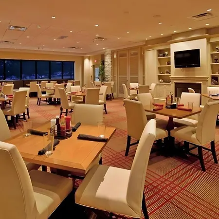 Adam'S Mark Hotel & Conference Center-3
