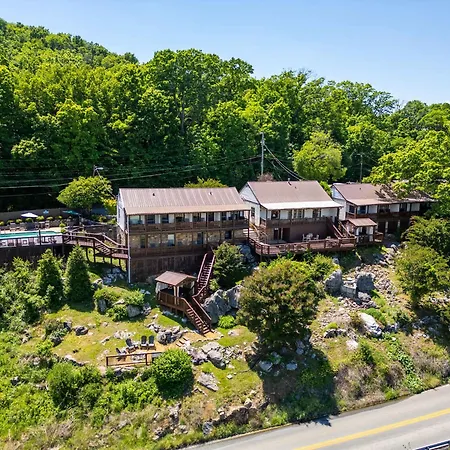 Historic Riverview Inn Six-3