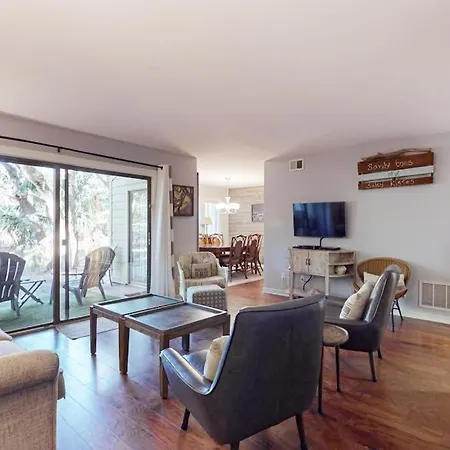 Racquet Club Villas 2327-3