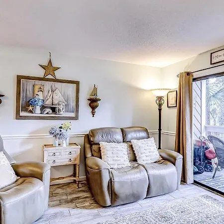 Fiddlers Cove 18B-2