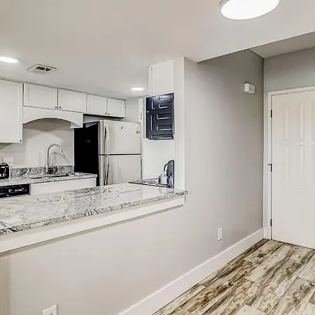 Forest Beach Villas 405-3