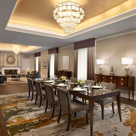 Fairmont Hotel Vancouver-3