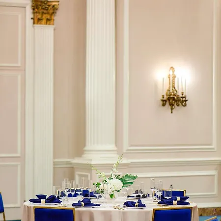 Fairmont Chateau Laurier-3
