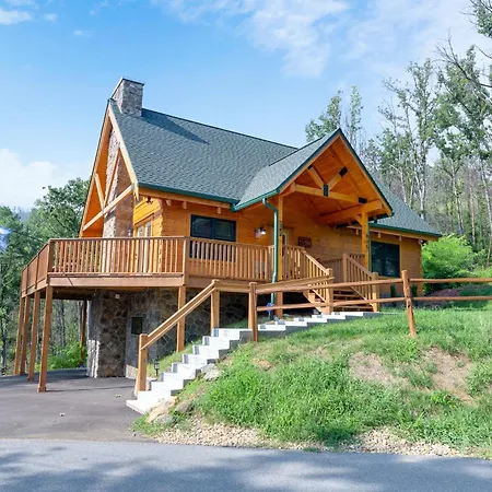 Lone Wolf Lodge-2