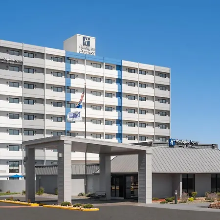 Holiday Inn Express Denver Central - North-3