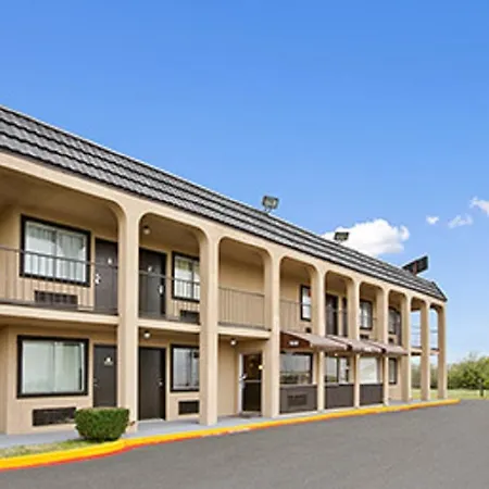 Super 8 By Wyndham Fort Worth Tx-3
