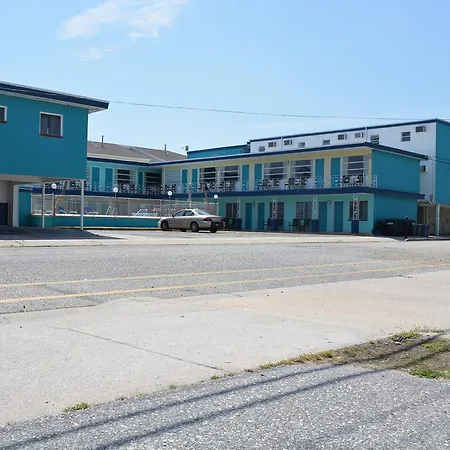 Royal Court Motel-3