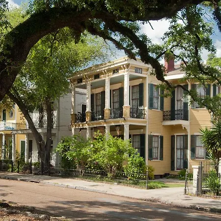 Hh Whitney House - A Bed & Breakfast On The Historic Esplanade-2