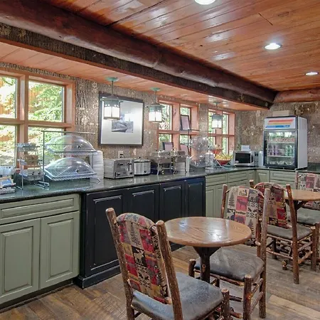 Old Creek Lodge-2