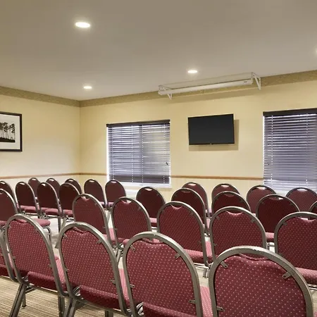 Country Inn & Suites By Radisson, Omaha Airport, Ia-3
