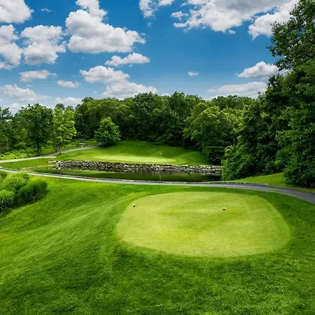 Links At Thousand Hills-3