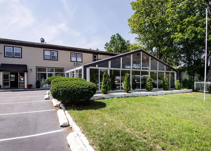 Econo Lodge West Yarmouth-Hyannis Cape Cod