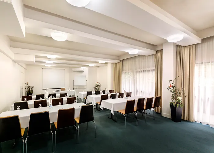 Best Western Plus Travel Inn Melbourne