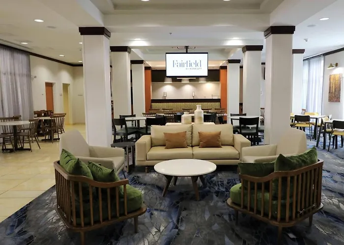 Fairfield By Marriott San Antonio Alamo Plaza Convention Center Hotel