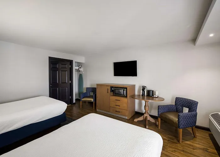 Best Western - Freeport Inn