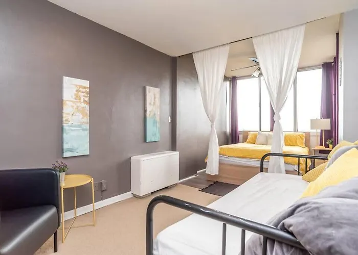 Downtown Atlanta Excellent View! Onsite Parking 1904 Villa