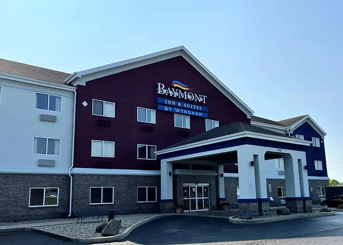 Baymont By Wyndham Indianapolis Northeast Hotel