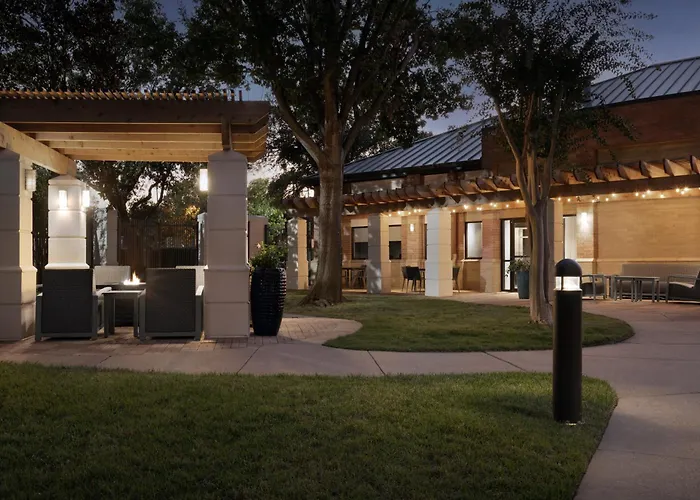 Courtyard Dallas Addison Quorum Drive