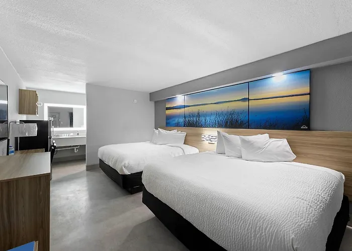 Days Inn By Wyndham San Antonio Near Lackland Afb