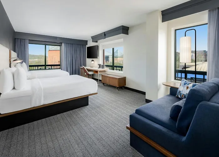 Courtyard By Marriott Chattanooga Downtown