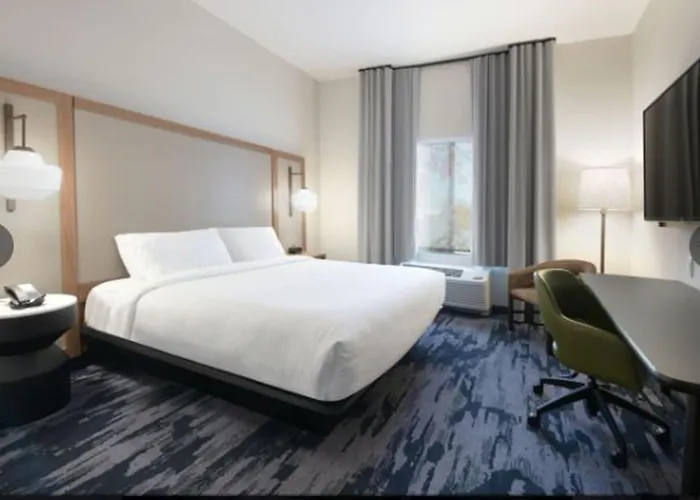 Fairfield By Marriott Inn & Suites Dallas East