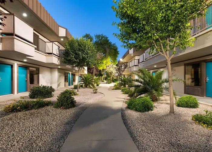 Ramada By Wyndham El Paso Hotel Loma Terrace