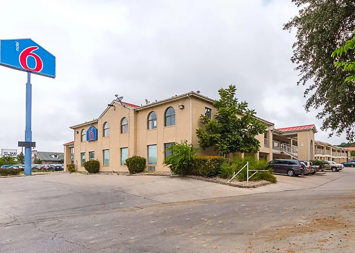 Motel 6-San Antonio, Tx - Fiesta Trails