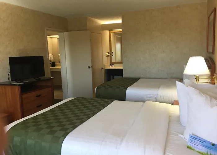 Days Inn & Suites By Wyndham Albuquerque North